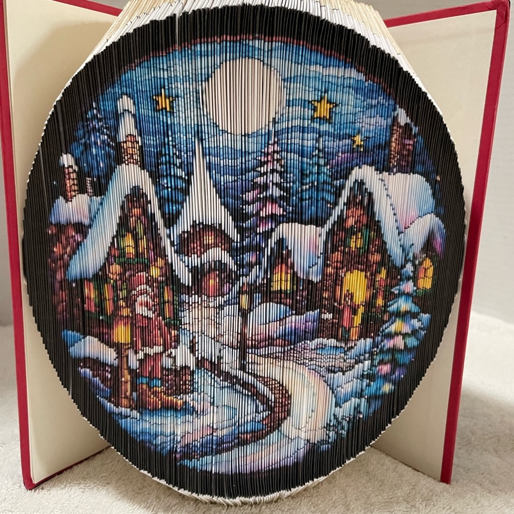 Beautiful rounded edge winter scene book